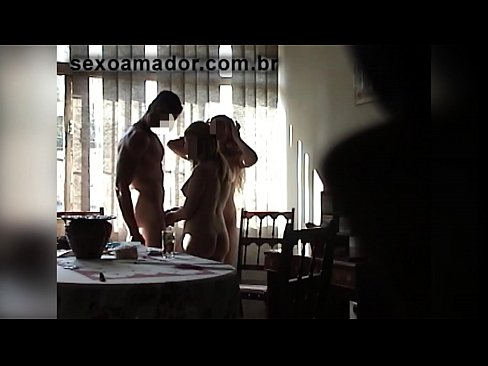 ❤️ Sex Frënn invitéieren e risege Mann an en Dräier mat him ❤️❌ Sexvideo op lb.https-tubsexer.ru ☑